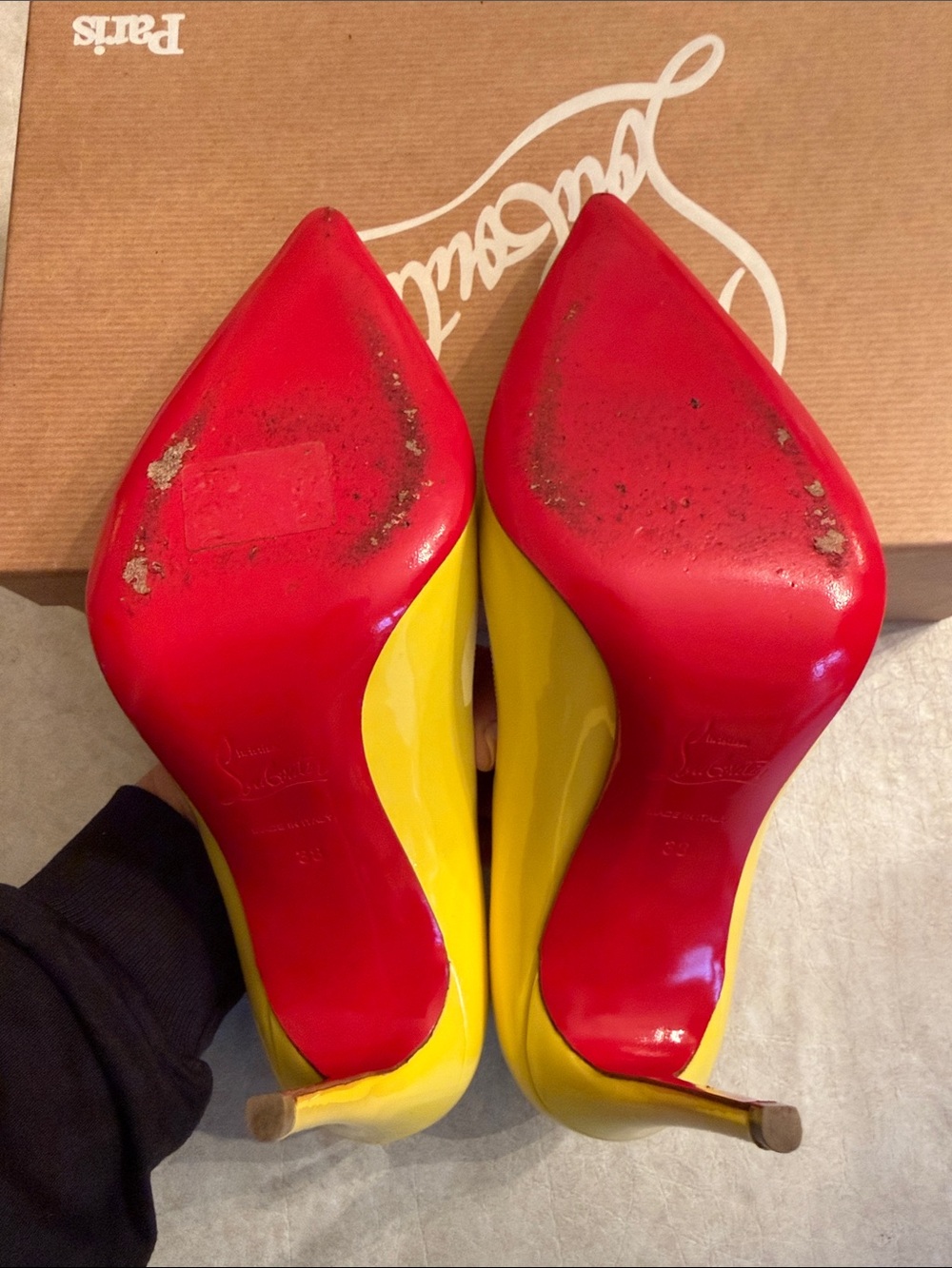 Christian Louboutin Yellow Patent Pointed-Toe Stiletto Pumps - Picture 8 of 10